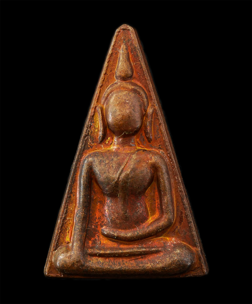 12Aug24 (102)p.jpg - พระนางพญา วัดพระพุทธบาท ราชวรมหาวิหาร จ สระบุรี พิธีมหาพุทธาภิเษกครั้งใหญ่ที่สุด ปลุกเสก 3 วัน 3 คืน โดยพระคณาจารย์ 672 รูป วันที่ 18-20 ม.ค.2547 เนื้ [..] | https://kamulet.in.th